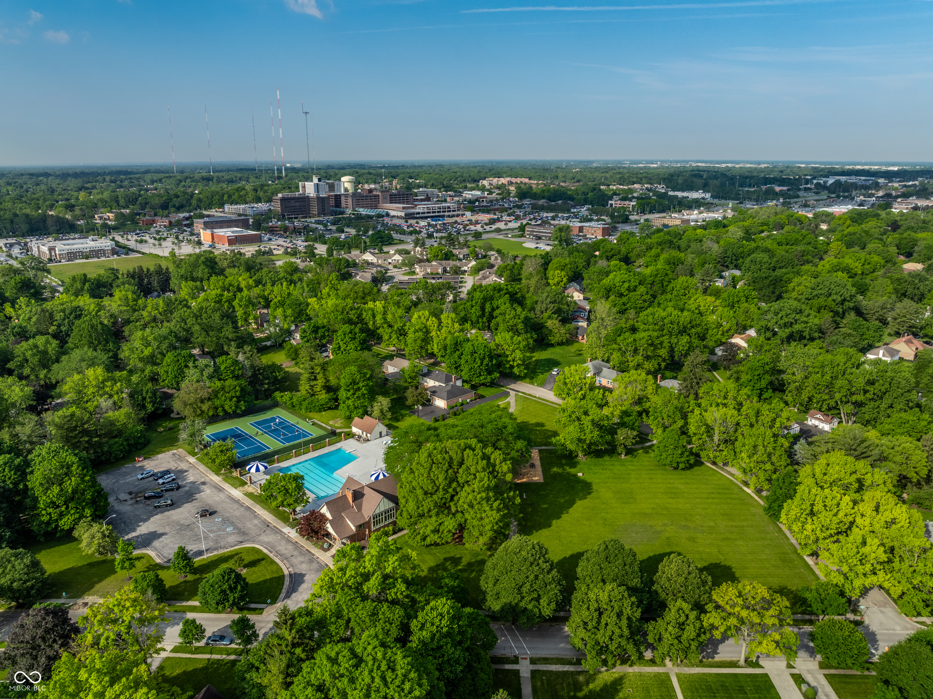 8829 Rexford Road Indianapolis, IN 46260 - Photo 52 of 55 Gallery Image 52