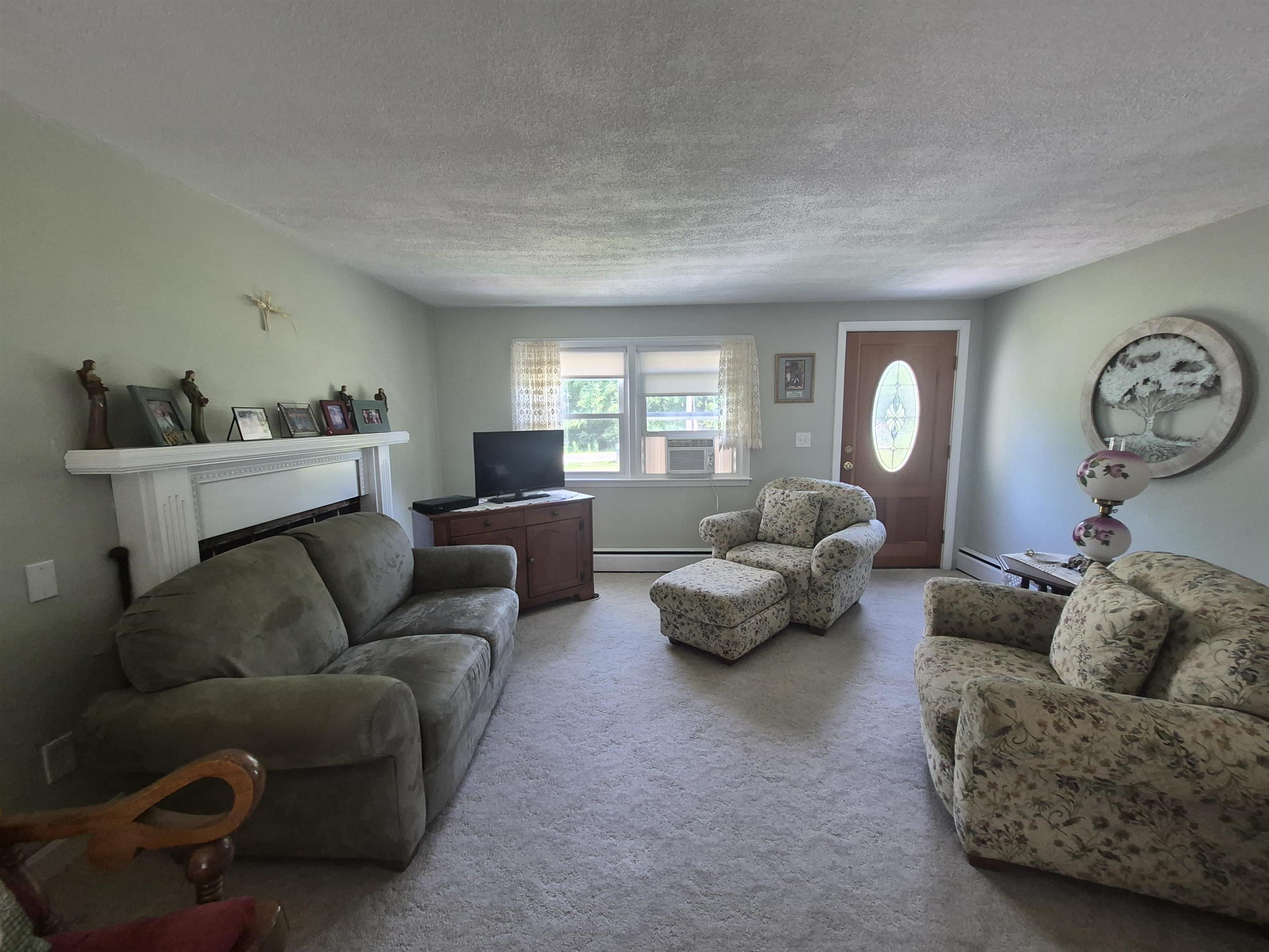 108 Newton Road Plaistow, NH 03865 - Photo 9 of 30