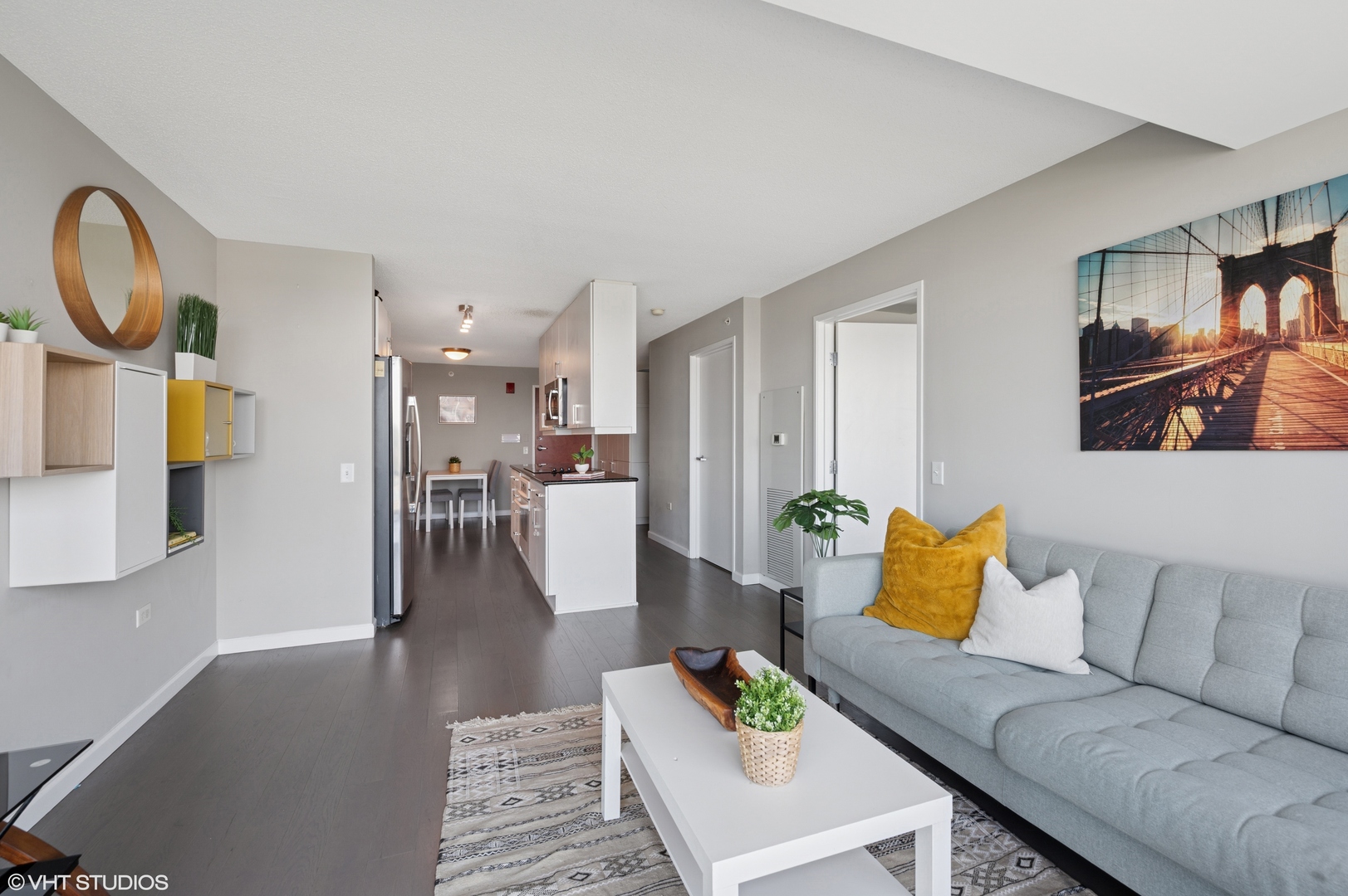 800 Elgin Road, Unit 1406 Evanston, IL 60201 - Photo 3 of 15 Gallery Image 3