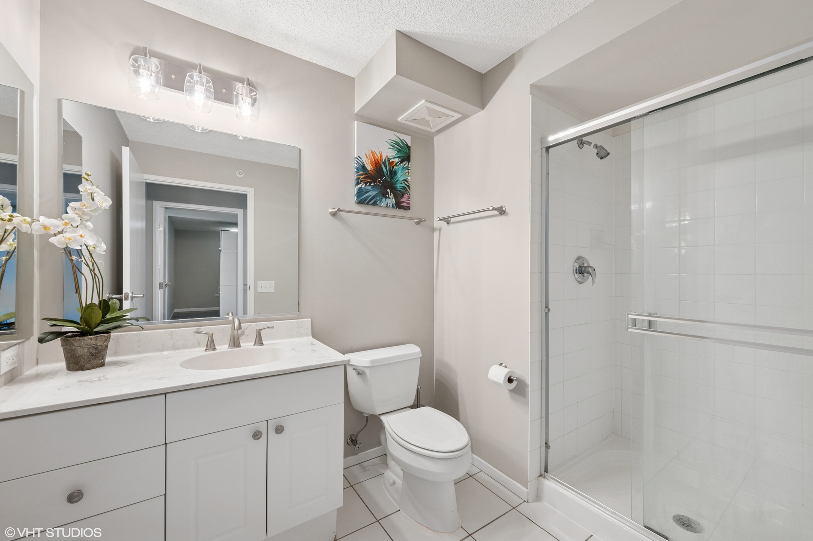 800 Elgin Road, Unit 1406 Evanston, IL 60201 - Photo 8 of 15 Gallery Image 8