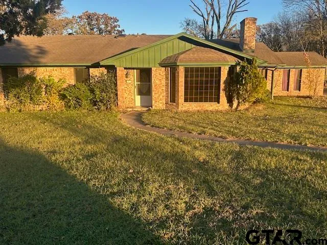 $155,000 | 2332 Country Club Drive, Canton, TX 75103