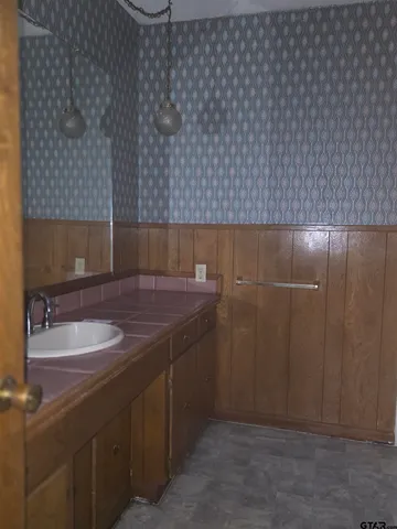 $155,000 | 2332 Country Club Drive, Canton, TX 75103