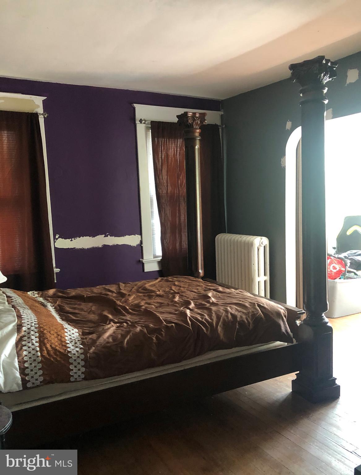 1224 Riverside Avenue Trenton, NJ 08618 - Photo 8 of 14 Master Bedroom