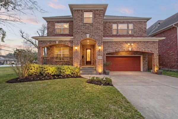 $1,425,000 | 5103 Chestnut Street, Bellaire, TX 77401
