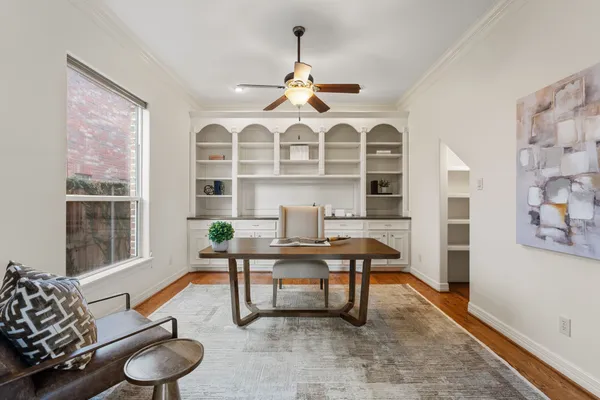 $1,425,000 | 5103 Chestnut Street, Bellaire, TX 77401