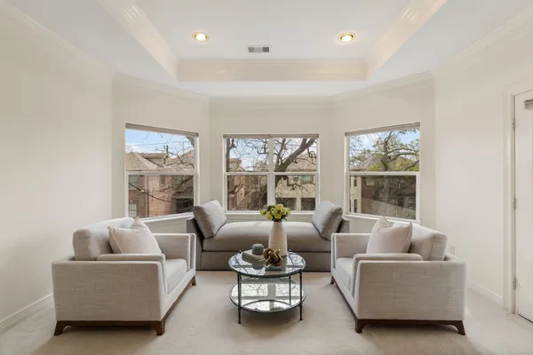 $1,425,000 | 5103 Chestnut Street, Bellaire, TX 77401