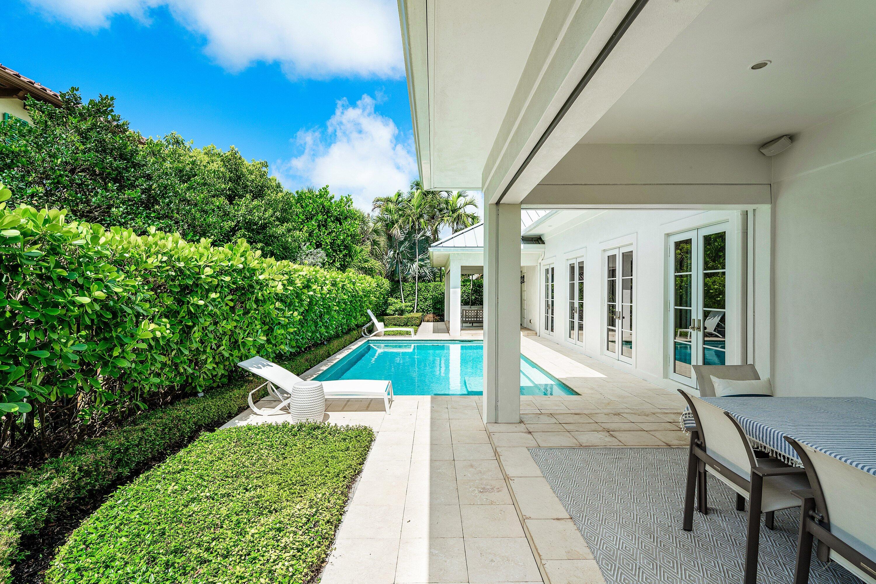 106 Beachway Drive Ocean Ridge, FL 33435 - Photo 25 of 32 032-106BeachwayDrive-OceanRidge-FL-33435
