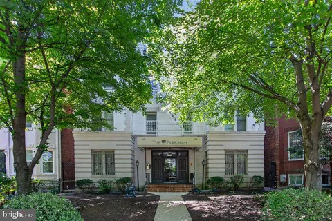 $575,000 | 1341 East Capitol Street Southeast, Unit 108, Washington, DC 20003