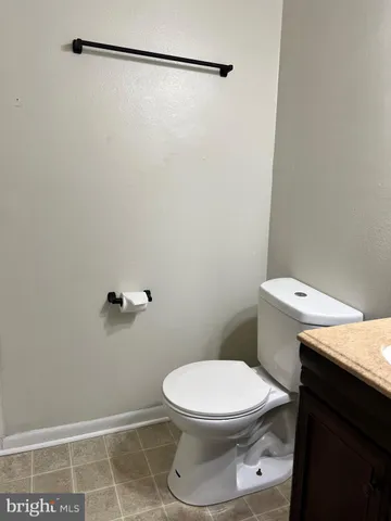 $2,700 | 1145 James Madison Circle, Fredericksburg, VA 22405