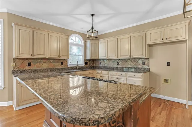 $800,000 | 105 Kensington Pond Court, Roswell, GA 30075