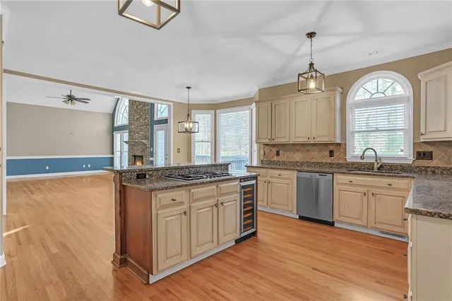 $800,000 | 105 Kensington Pond Court, Roswell, GA 30075