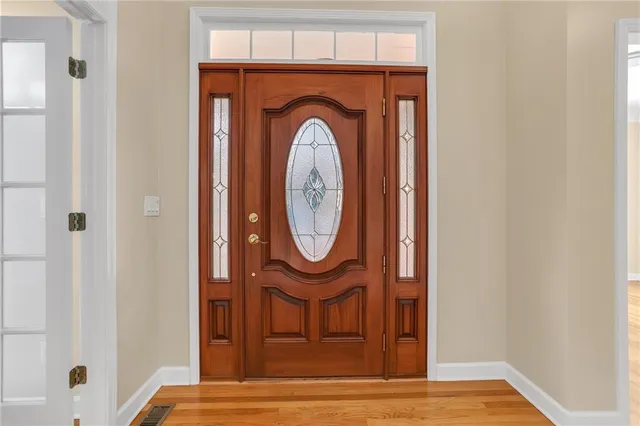 $800,000 | 105 Kensington Pond Court, Roswell, GA 30075