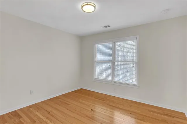 $800,000 | 105 Kensington Pond Court, Roswell, GA 30075