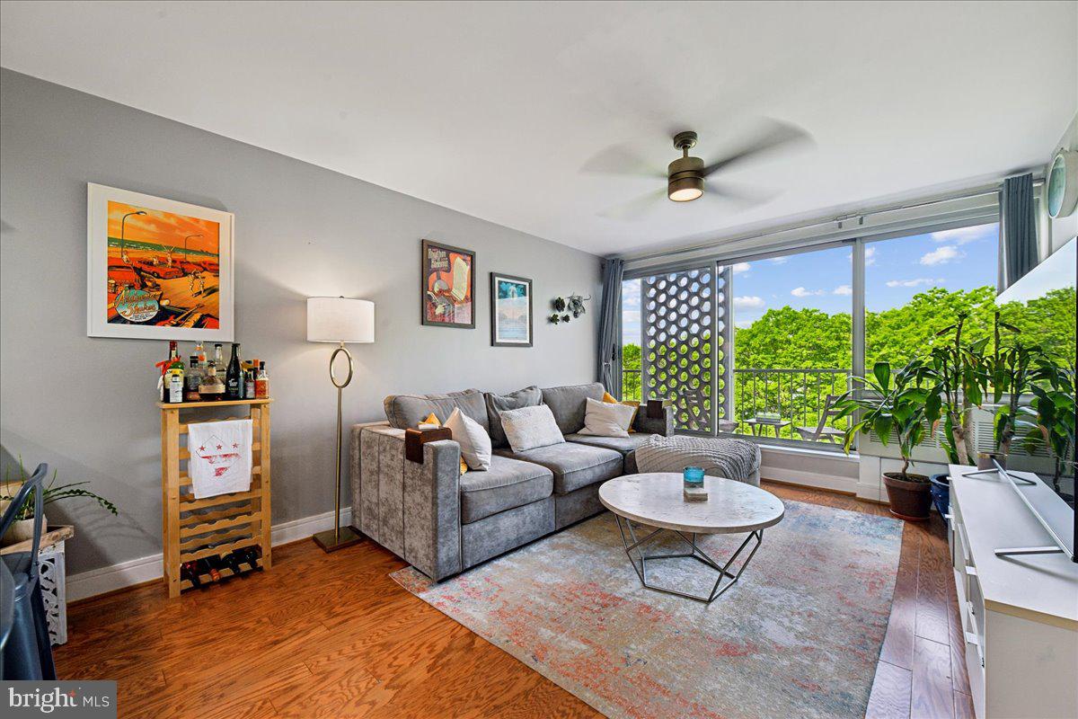 800 4th Street Southwest, Unit N604 Washington, DC 20024 - Photo 3 of 21