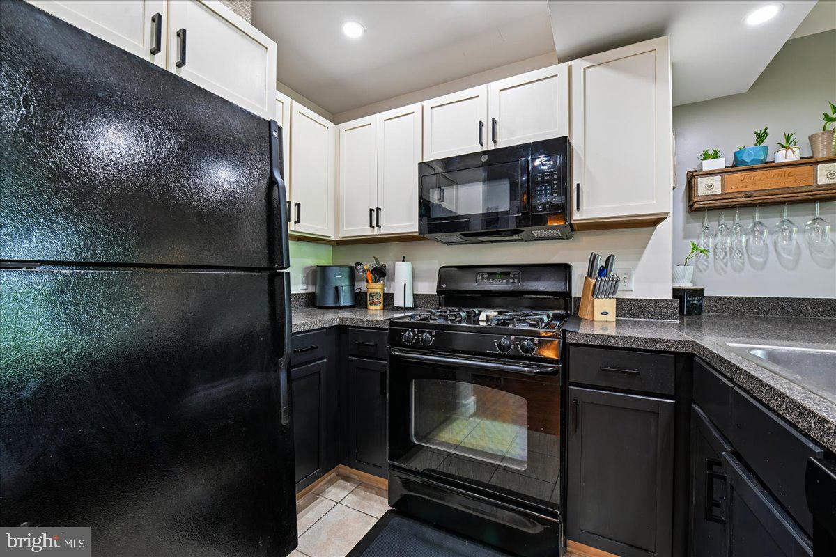 800 4th Street Southwest, Unit N604 Washington, DC 20024 - Photo 5 of 21