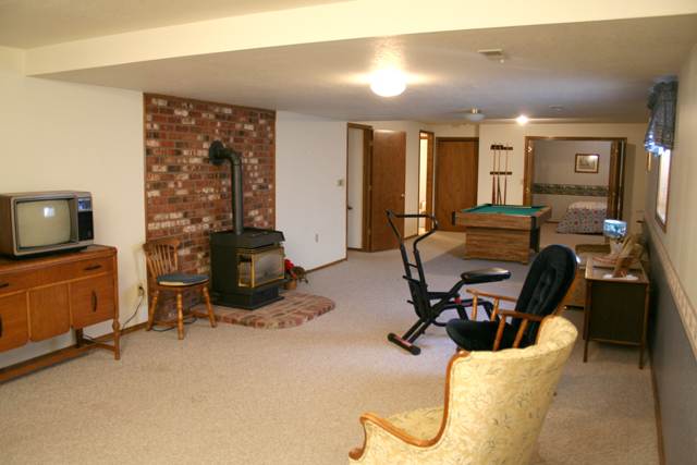 6106 West Ridgecrest Drive Spokane, WA 99208 - Photo 6 of 9 Gallery Image 6
