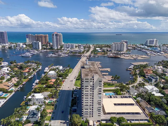 $5,200 | 2500 East Las Olas Boulevard, Unit 802, Fort Lauderdale, FL 33301