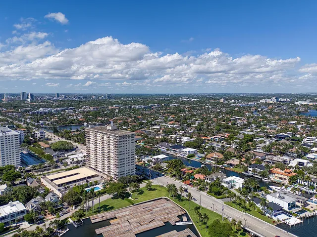 $5,200 | 2500 East Las Olas Boulevard, Unit 802, Fort Lauderdale, FL 33301
