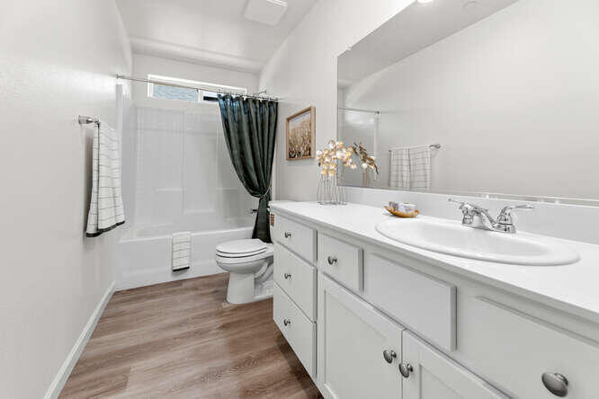 30725 Crestline Road Visalia, CA 93291 - Photo 4 of 19 31141 Rd 72 Visalia CA 93291-small-052-0