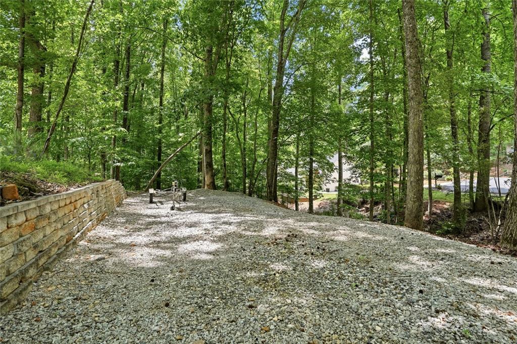 8915 Bayview Court Gainesville, GA 30506 - Photo 33 of 39