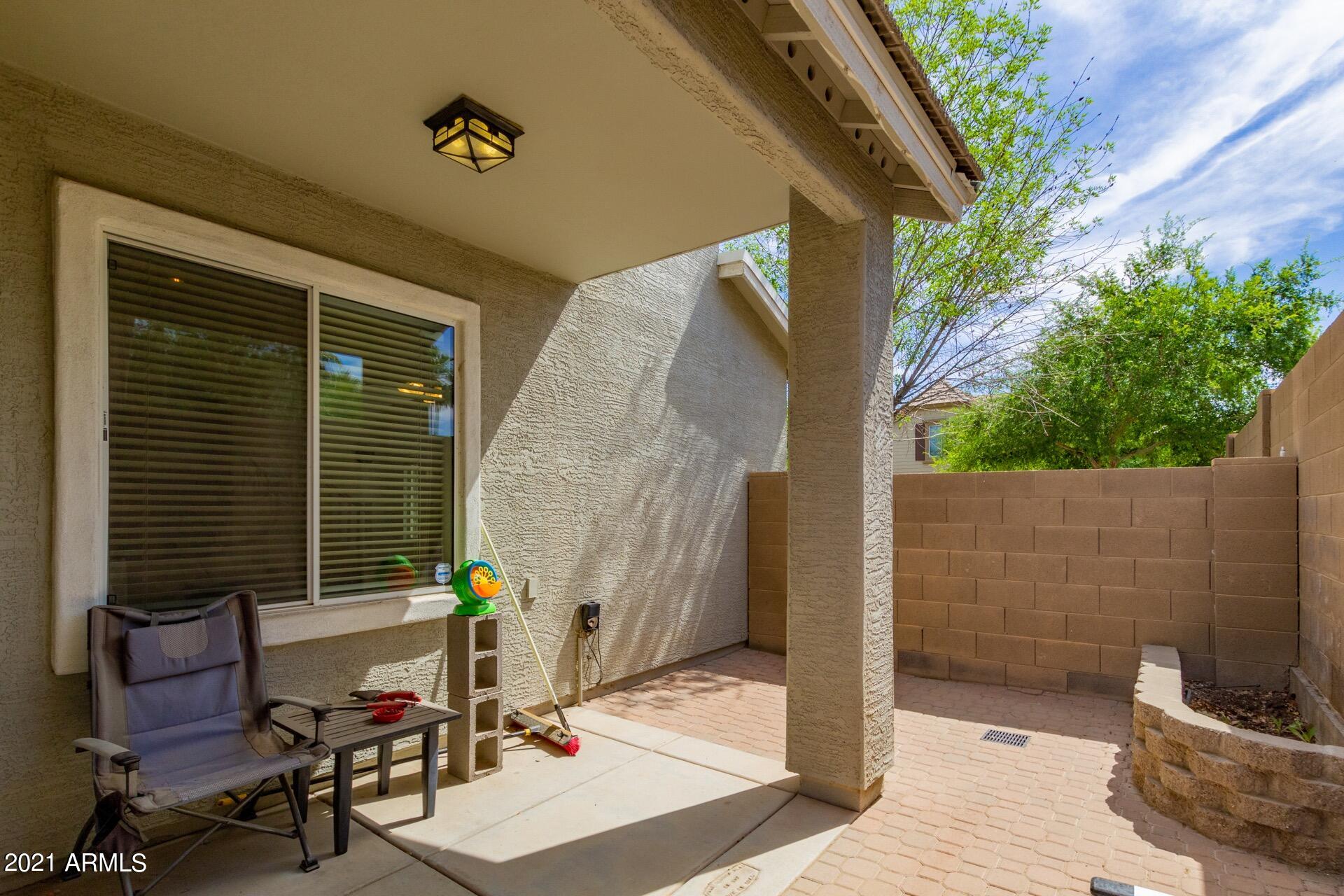 4201 West Maldonado Road Phoenix, AZ 85041 - Photo 30 of 31 30 - Maldonado