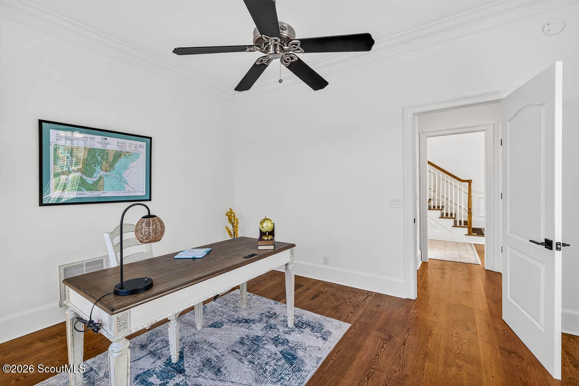 941 Champney St. Simons Island, GA 31522 - Photo 9 of 60