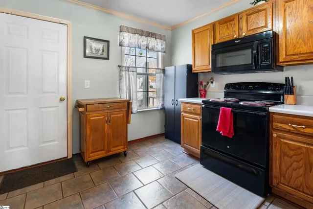 $295,000 | 8 Pasture Place, Simpsonville, SC 29681