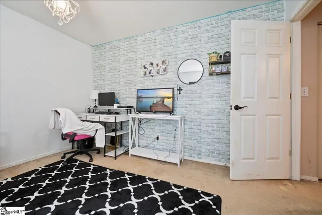 $295,000 | 8 Pasture Place, Simpsonville, SC 29681