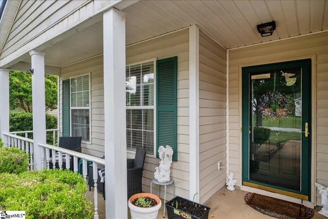 $295,000 | 8 Pasture Place, Simpsonville, SC 29681