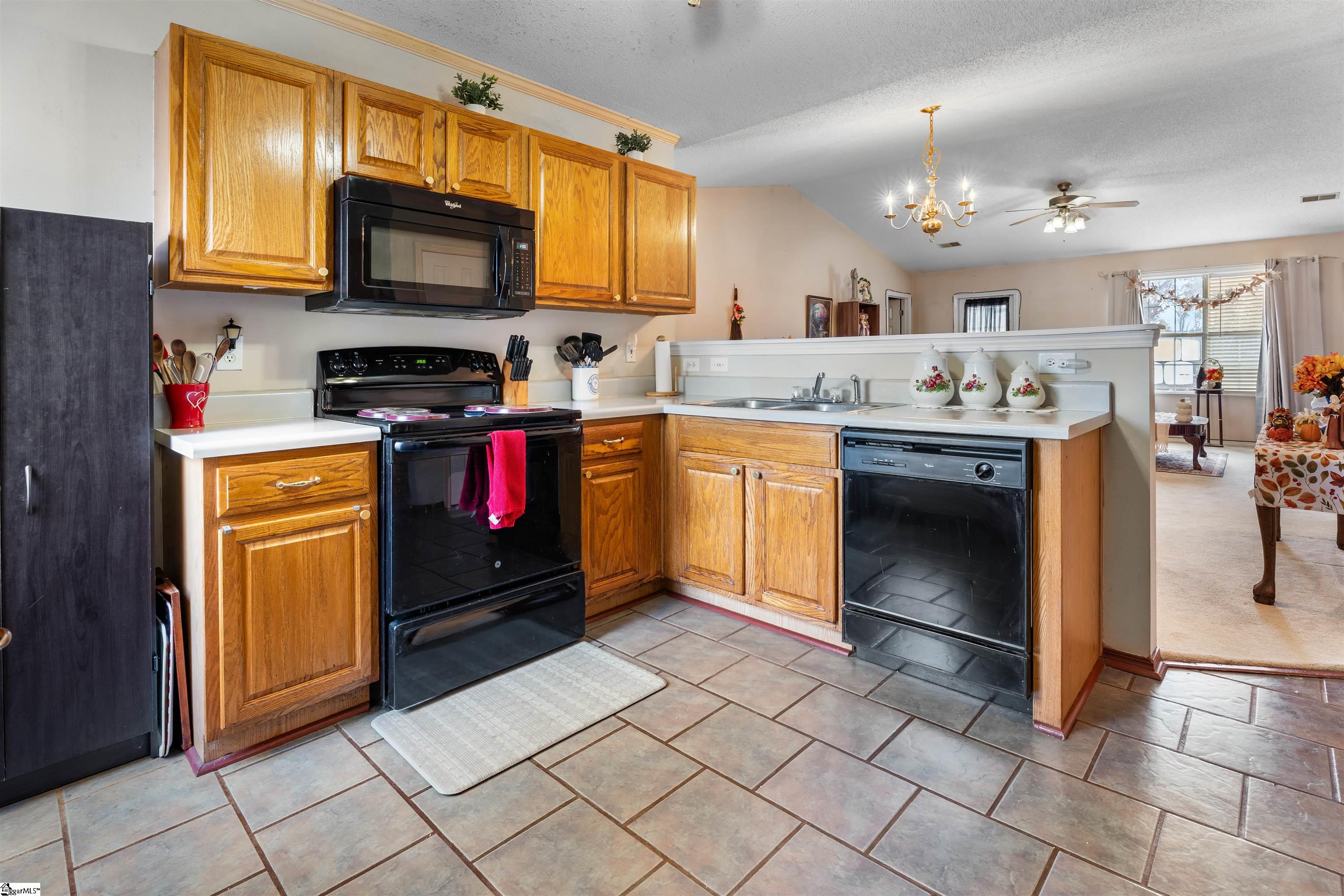 8 Pasture Place Simpsonville, SC 29681 - Photo 9 of 33