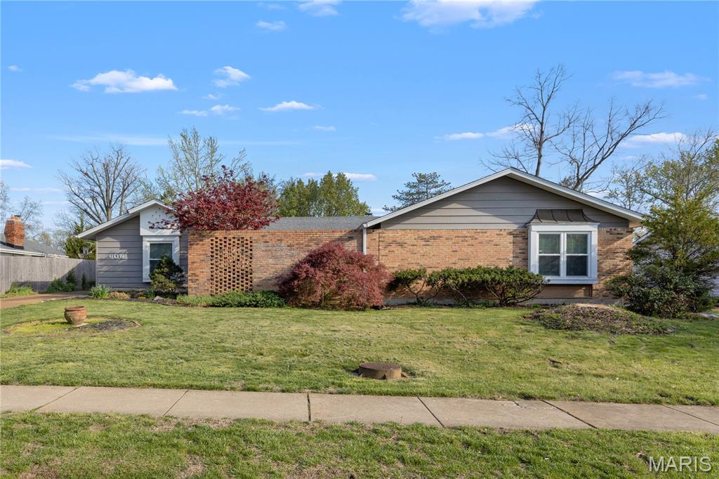 606 Rue Montand Drive Ballwin, MO 63011 - Photo 1 of 20
