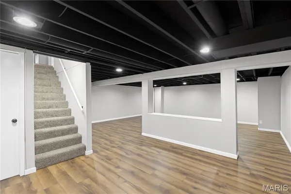 $3,999 | 606 Rue Montand Drive, Ballwin, MO 63011