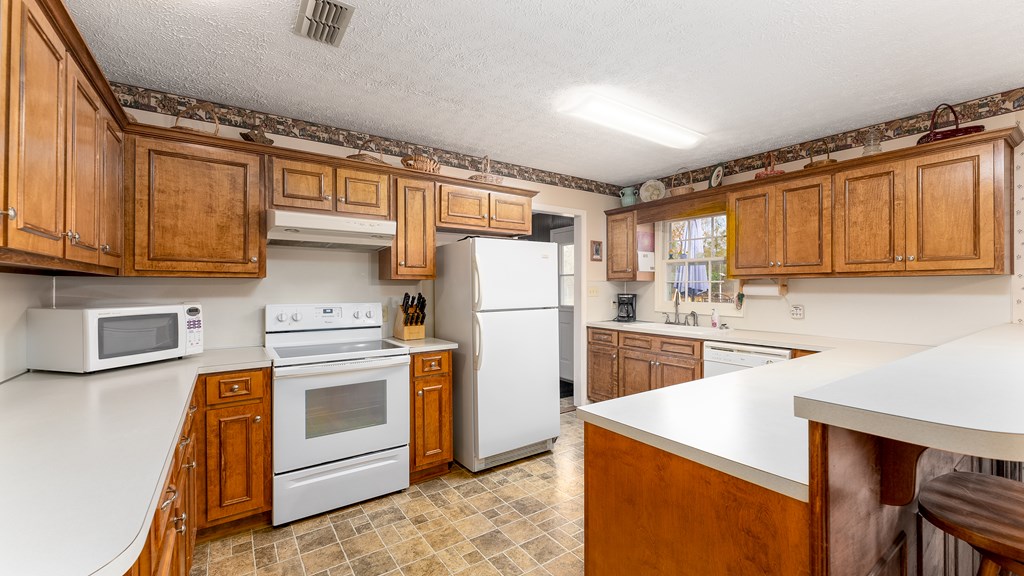 75 Archie Lane Pine Mountain, GA 31822 - Photo 9 of 25
