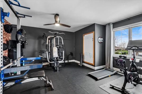 $769,000 | 24111 Blue Waters Drive, Manhattan, IL 60442