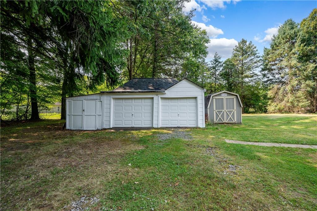 109 Butler Road Butler, PA 16001 - Photo 2 of 28 Gallery Image 2