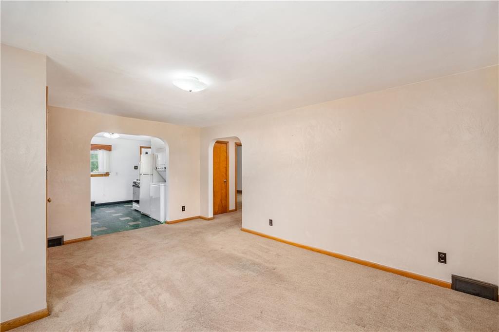 109 Butler Road Butler, PA 16001 - Photo 8 of 28 Gallery Image 8