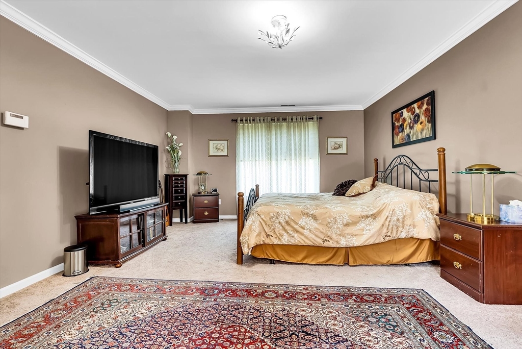 22 Faulkner Road Shrewsbury, MA 01545 - Photo 18 of 37 Gallery Image 18