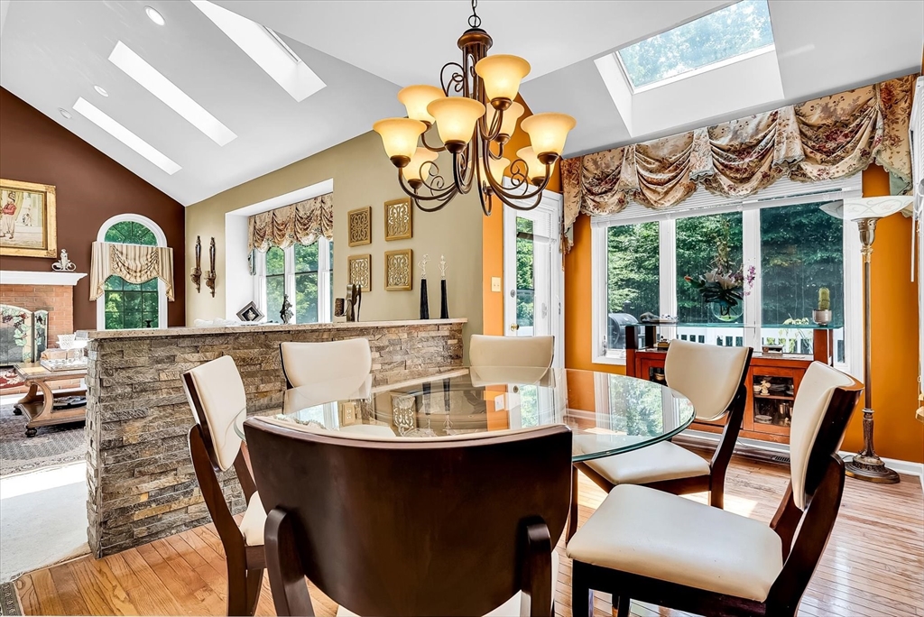 22 Faulkner Road Shrewsbury, MA 01545 - Photo 10 of 37 Gallery Image 10