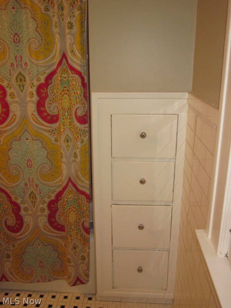 3296 Daleford Road Cleveland, OH 44120 - Photo 16 of 25