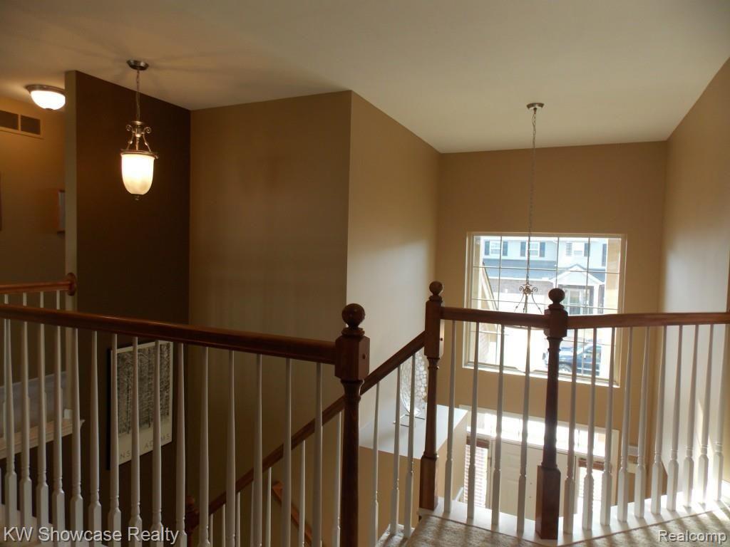 27650 Cromwell Road Novi, MI 48374 - Photo 22 of 39 DSCN1626.jpg
