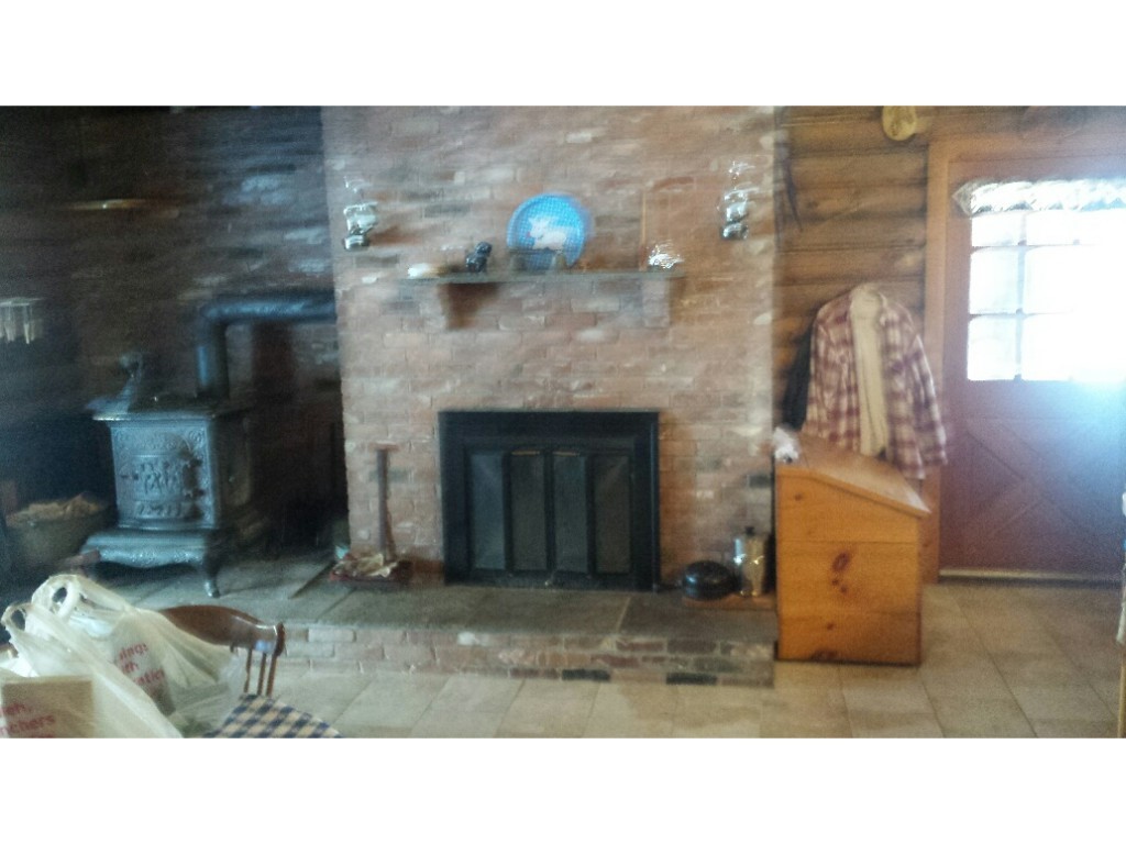2752 Fay Brook Road Sharon, VT 05065 - Photo 6 of 14