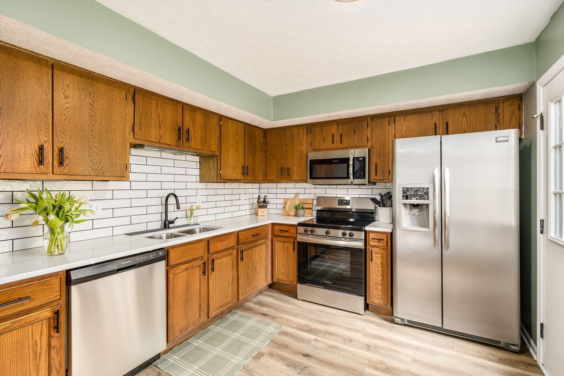 148 Ravine Ridge Drive South Powell, OH 43065 - Photo 16 of 44 Kitchen