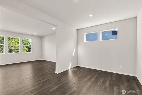 $669,995 | 10804 188 Street East, Unit 1034, Puyallup, WA 98374