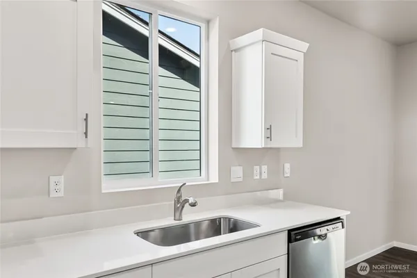 $669,995 | 10804 188 Street East, Unit 1034, Puyallup, WA 98374