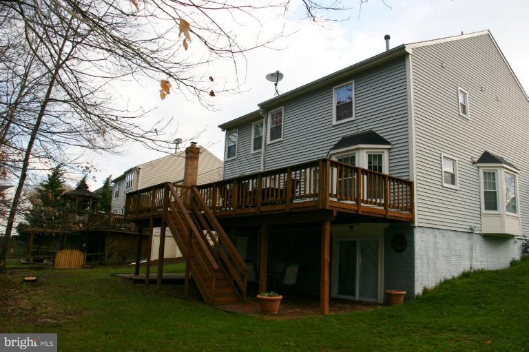 8034 Rocky Run Road Gainesville, VA 20155 - Photo 12 of 18 Exterior (Rear)