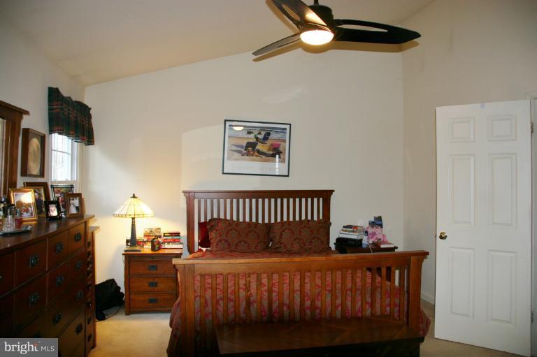 8034 Rocky Run Road Gainesville, VA 20155 - Photo 15 of 18 Bedroom (Master)