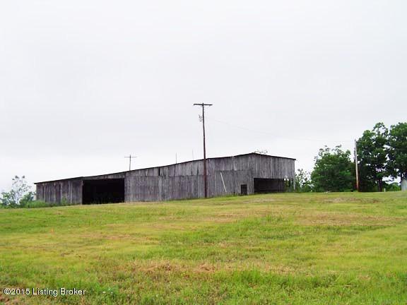 1561 Breeding Loop Road Breeding, KY 42715 - Photo 2 of 8 barn