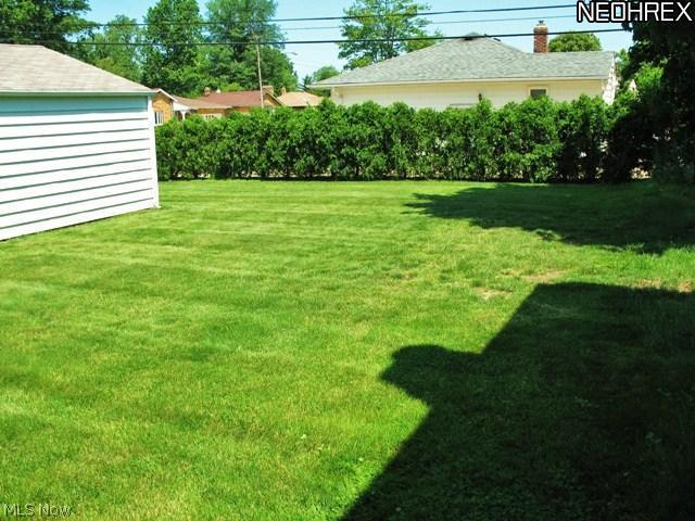 6053 Ascot Road Cleveland, OH 44124 - Photo 13 of 13