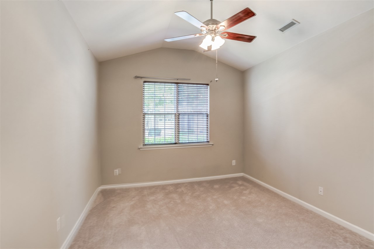8221 Belneath Court Raleigh, NC 27613 - Photo 18 of 30 Photo 18