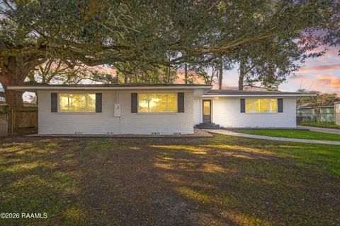 $249,900 | 1210 Trotter Street, New Iberia, LA 70563